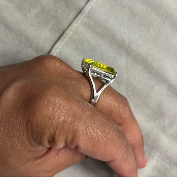 Brass Rhodium Yellow Cz Ruby Rose Shamrock Ring 7 - Picture 4 of 9